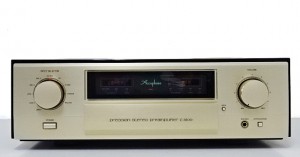 Accuphase C-3800