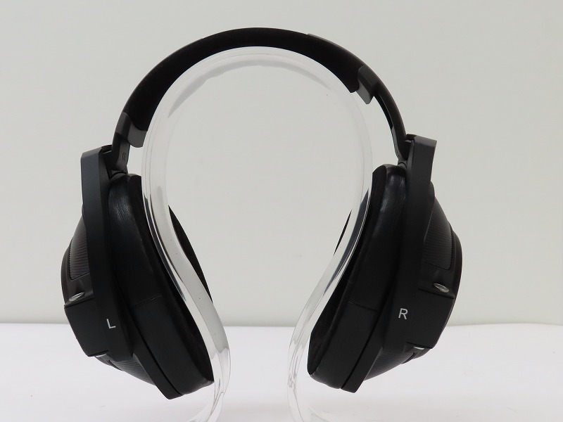 SENNHEISER HD820