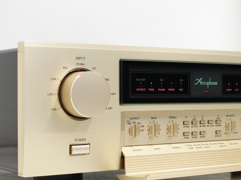 Accuphase C-2450