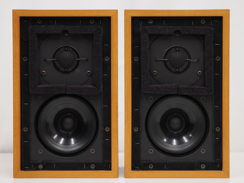 KEF LS3/5a Class2 Monitor