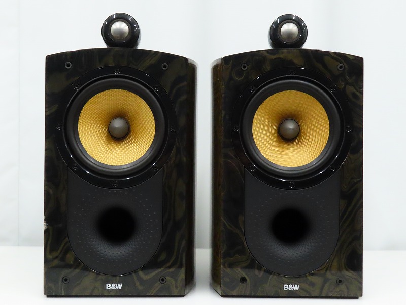 B&W Signature 805