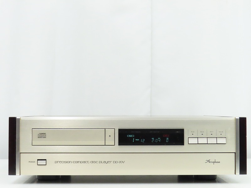 Accuphase DP-70V