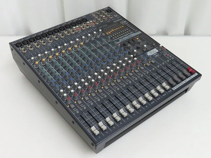 YAMAHA EMX5016CF