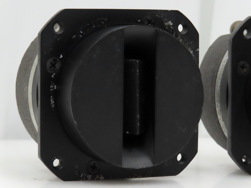 JBL 2405