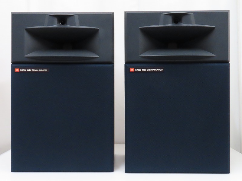 JBL 4428