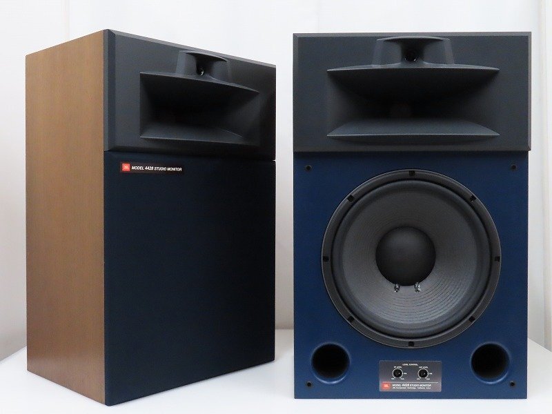 JBL 4428