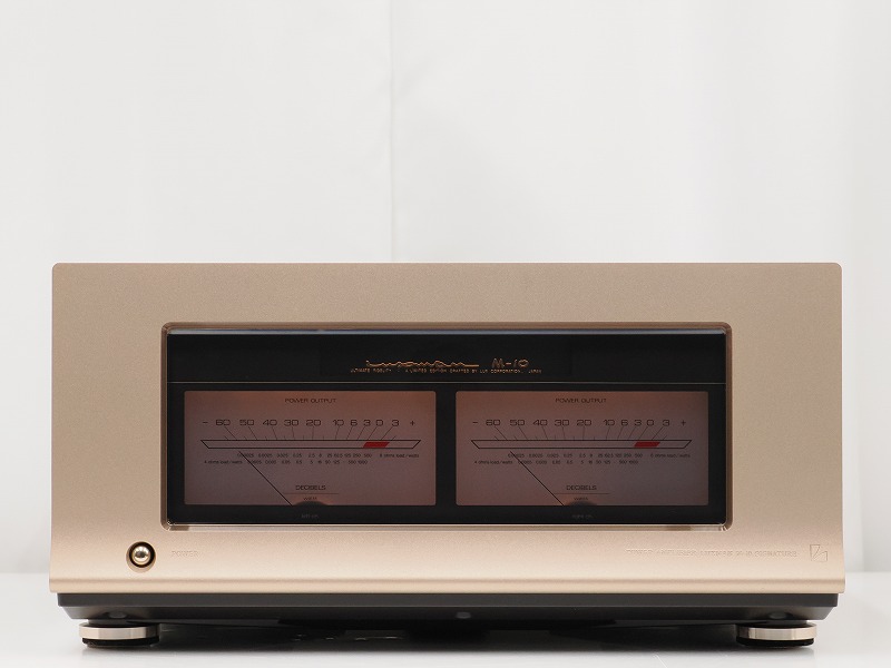 LUXMAN M-10