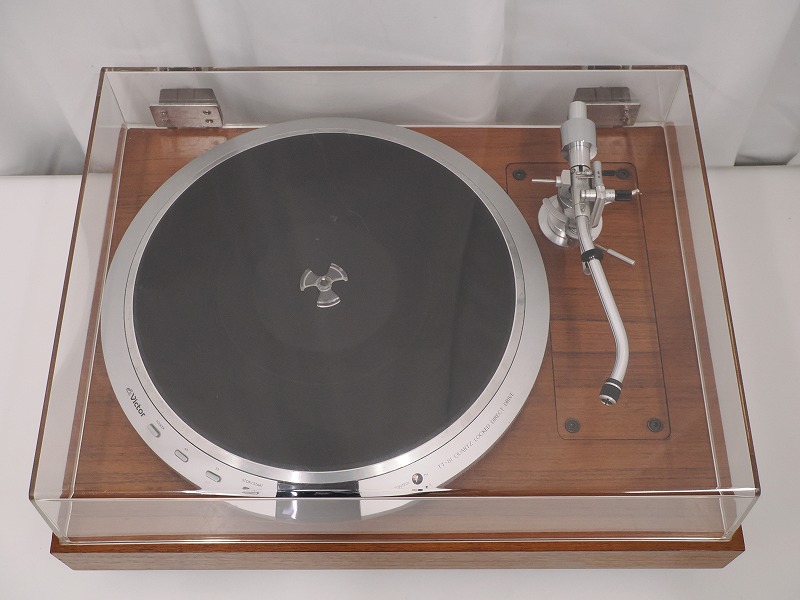 Victor TT-81