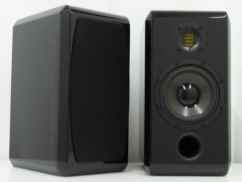 ADAM Audio Classic Compact MK3