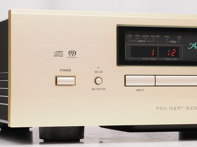 Accuphase DP-570