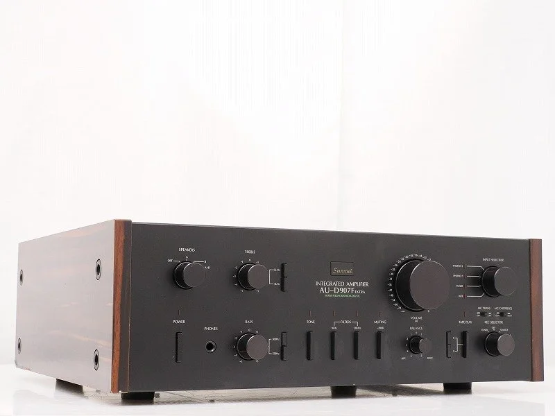 SANSUI AU-D907