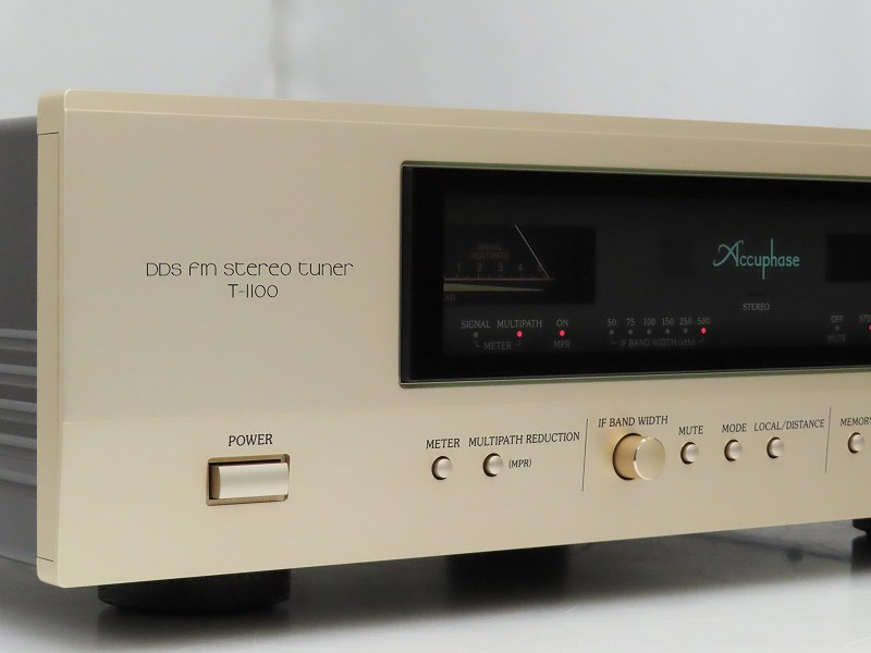 Accuphase T-1100 FMチューナー