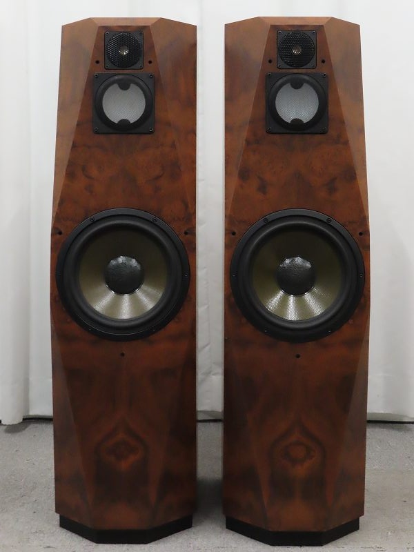 AVALON ACOUSTICS DIAMOND