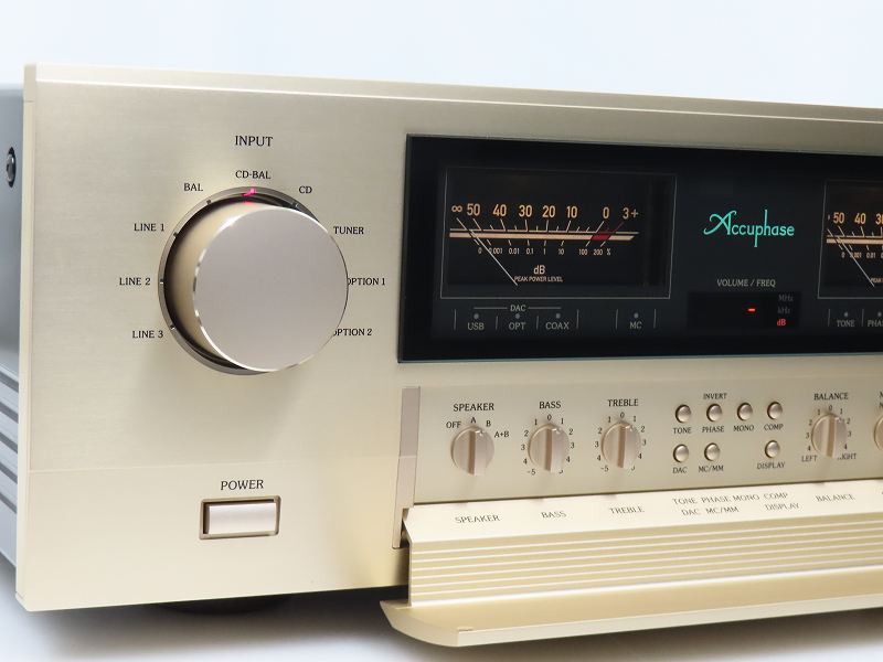 Accuphase E-380