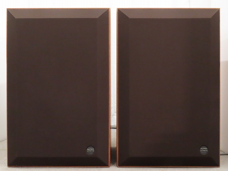 ALTEC LANSING 620A Monitor