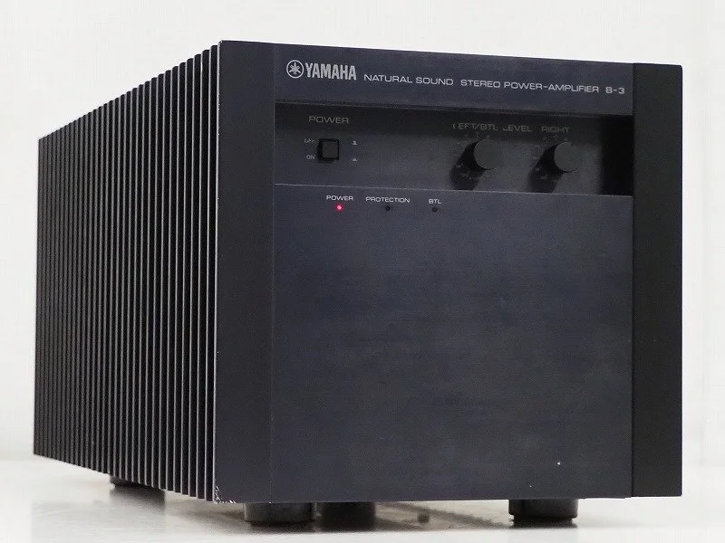 YAMAHA B-3