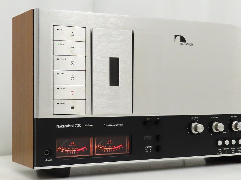Nakamichi 700