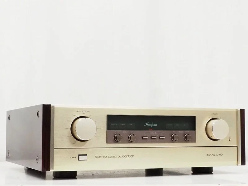 Accuphase C-260