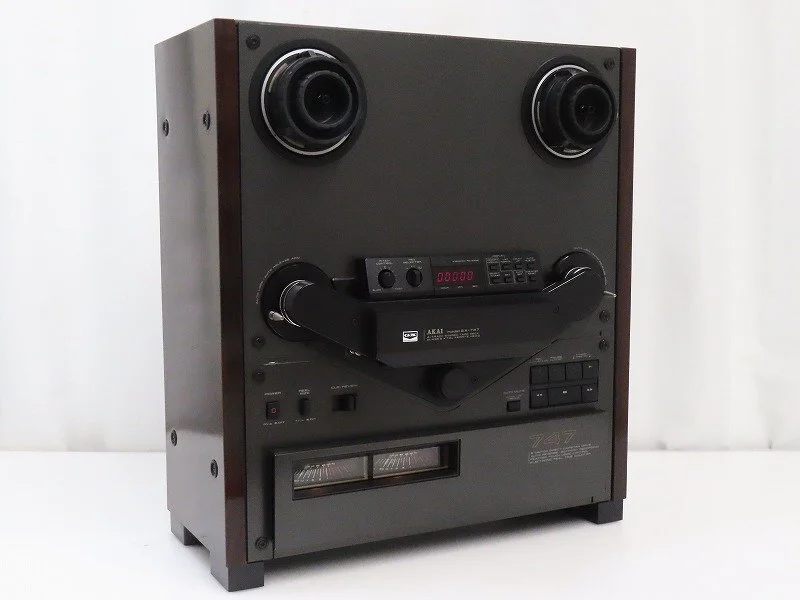 AKAI GX-747