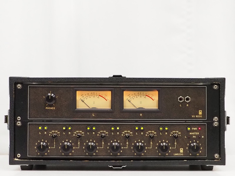 QUADEIGHT VU6200/LM6200