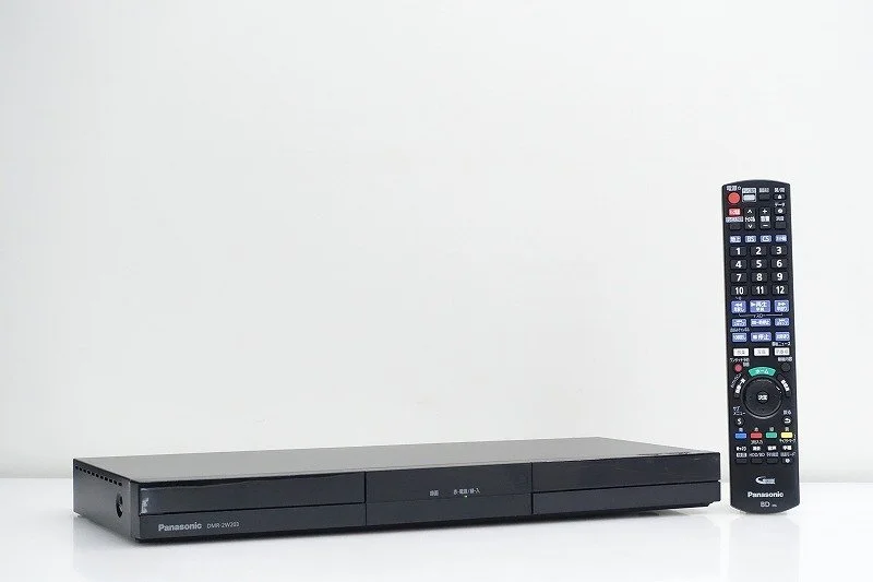 Panasonic DMR-2W203