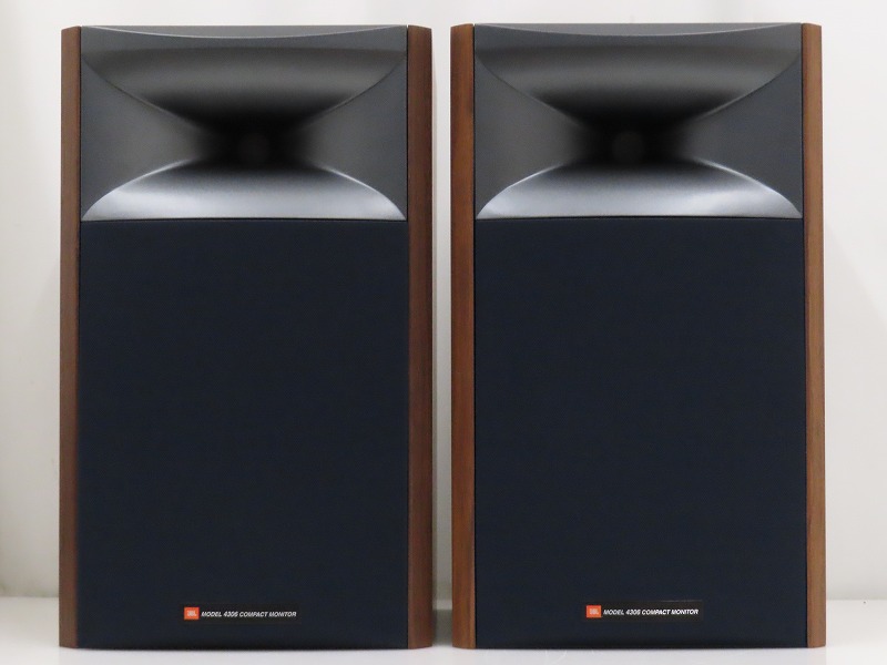 JBL 4306